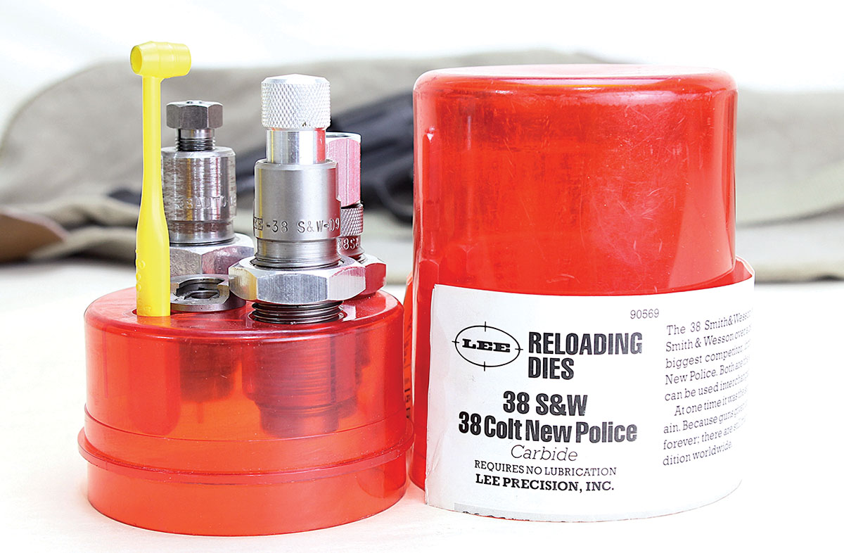 British 38/200 is loaded utilizing 38 S&W dies, as the 38/200 and 38 Colt New Police are simply the 38 S&W with 200-grain bullets.
